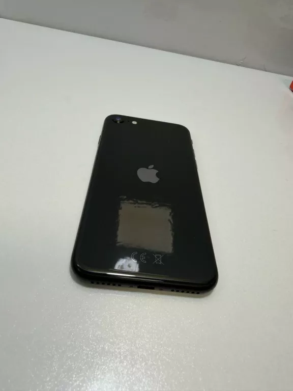 telefon-iphone-se-64gb-bat-94-pamiec-ram-202865-214125