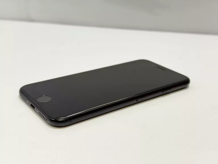 telefon-iphone-se-64gb-bat-94-typ-202685-212929