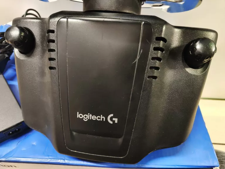 kierownica-logitech-g29-pudelko-waga-produktu-z-opakowaniem-jednostkowym-7400