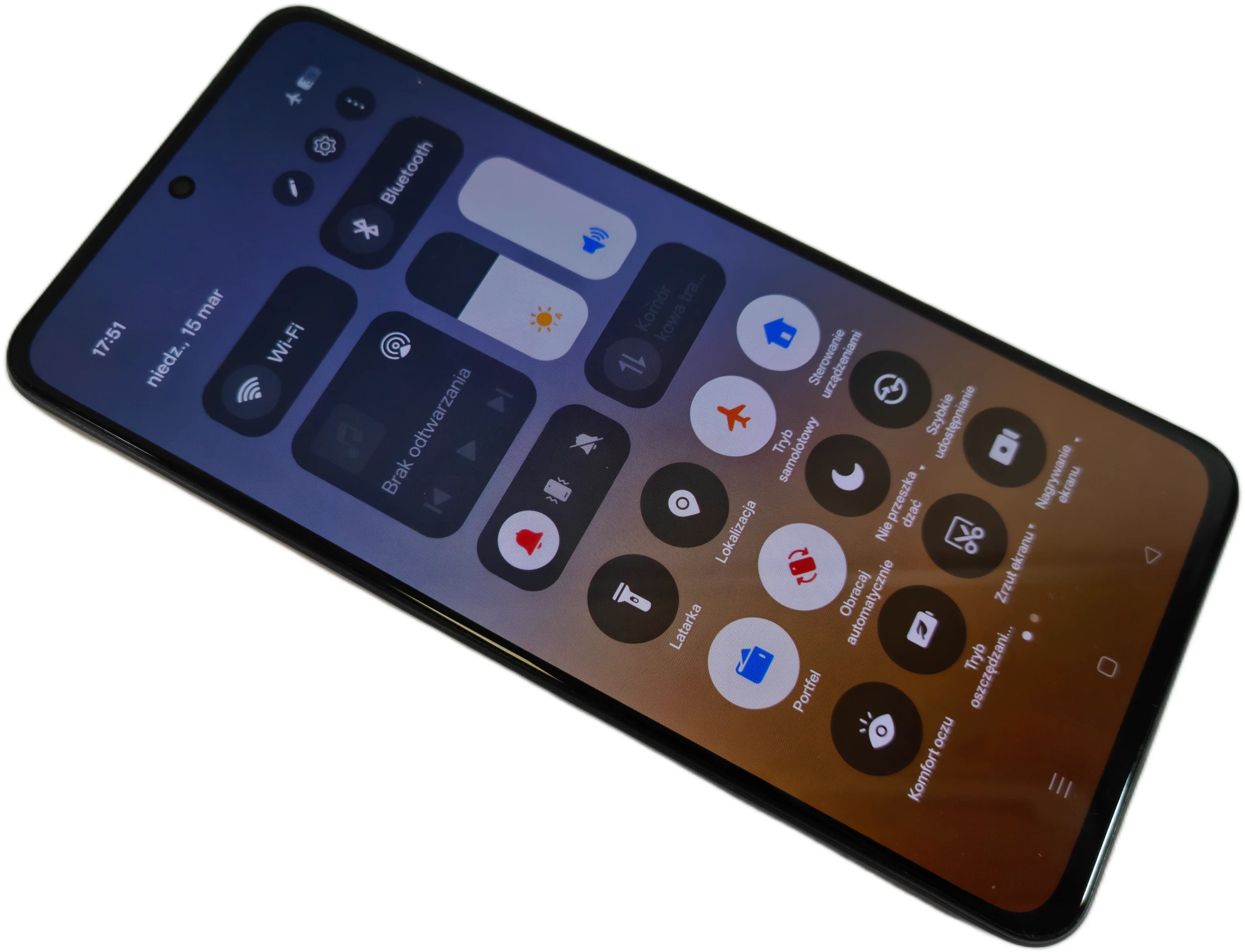 telefon-smartfon-realme-14t-8-gb-256-gb-5g-czarny-6000-mah-amoled-system-operacyjny-4388-1