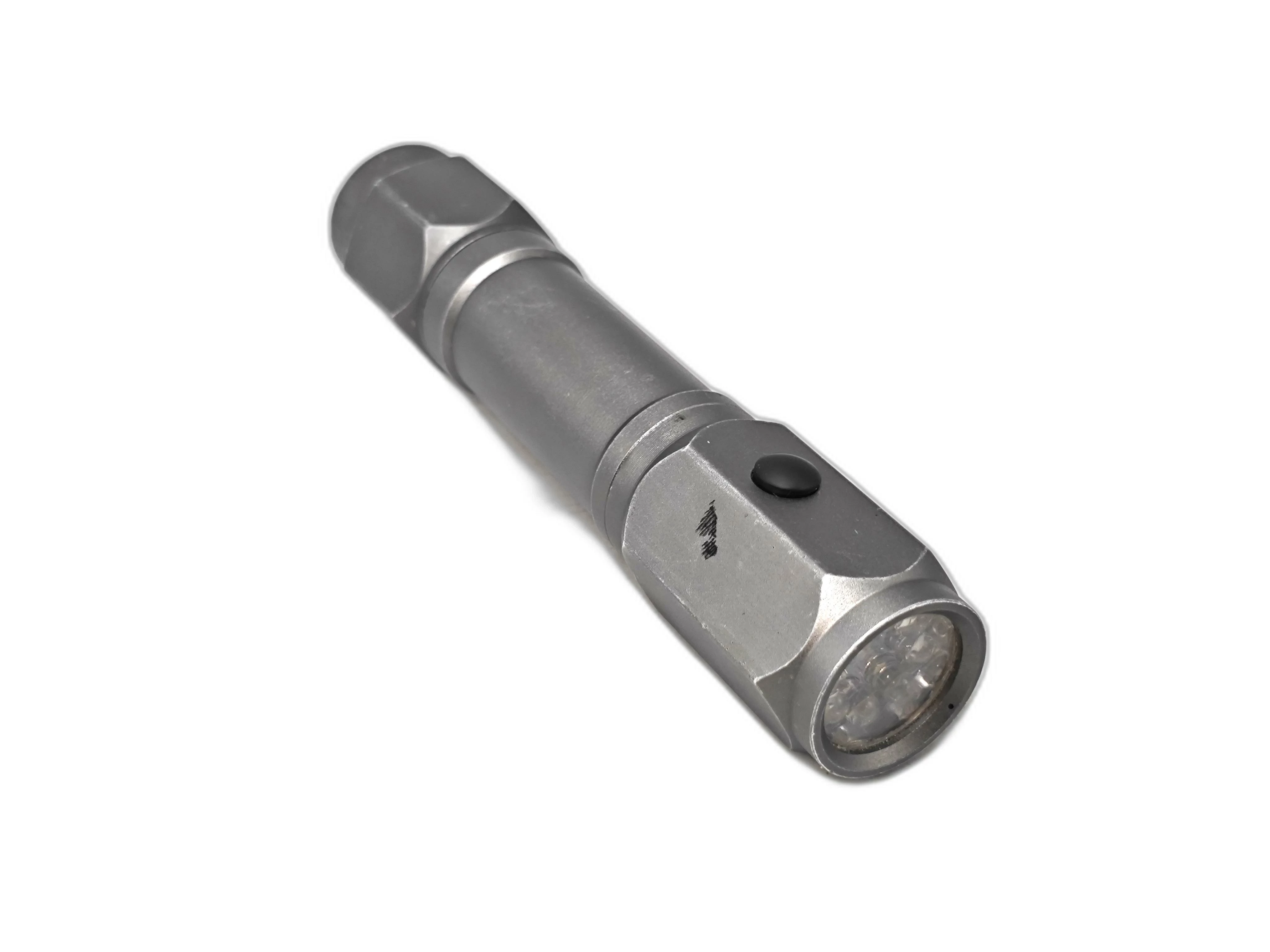 latarka-z-przecinakiem-do-pasow-solo-karmelicka-45a-krakow