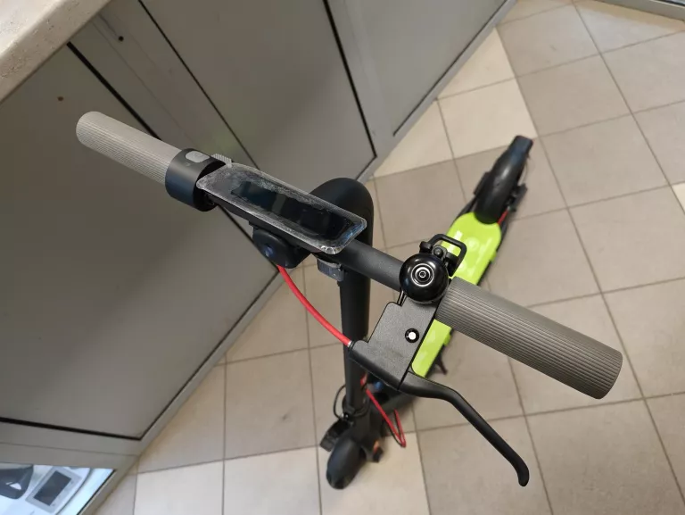 hulajnoga-elektryczna-navee-v25-25km-250w-10-czarny-komplet-pudelko-kod-producenta-navee-v25