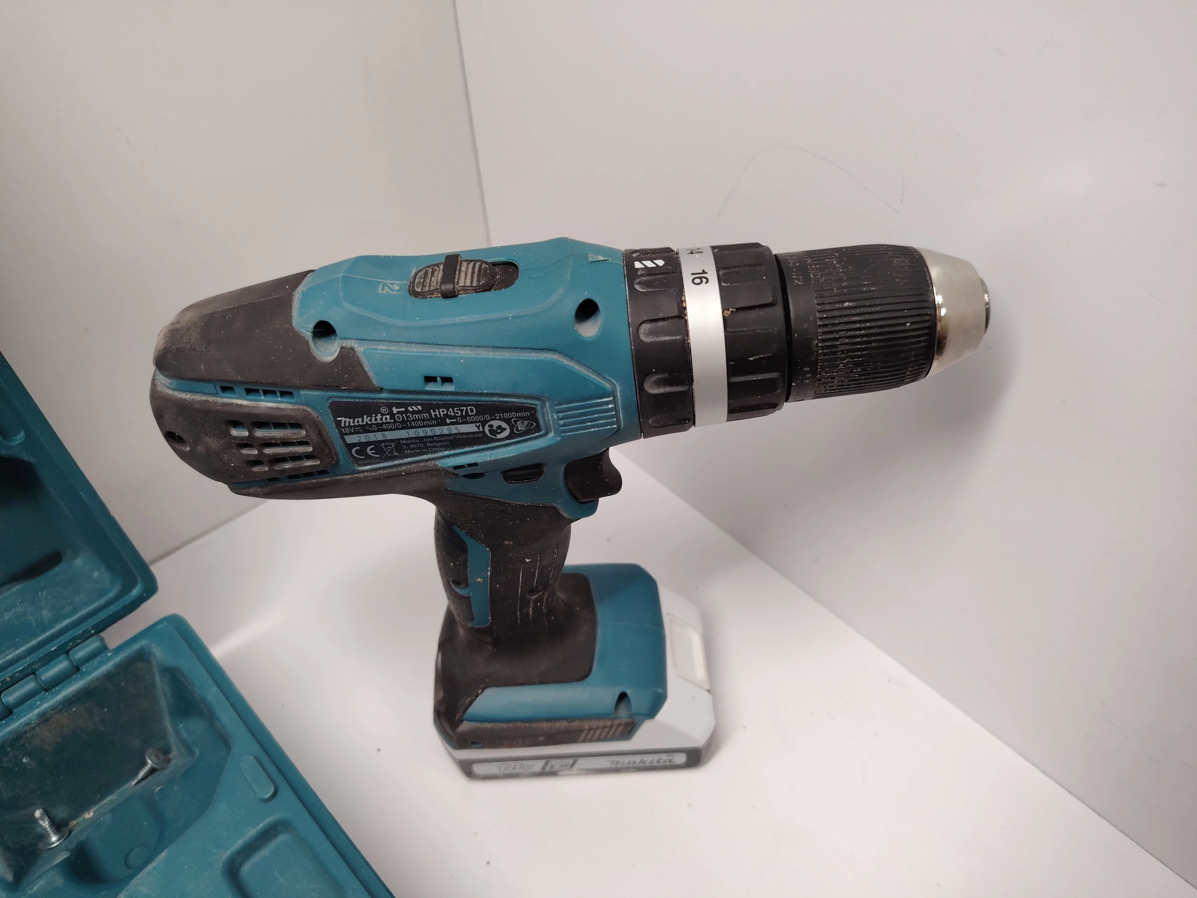 wkretarka-makita-hp457dwe-walizka-kod-producenta-hp457dwe