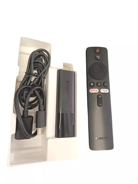 odtwarzacz-multimedialny-xiaomi-smart-tv-stick-4k-mdz-27-aa-8-gb-stan-11323-2