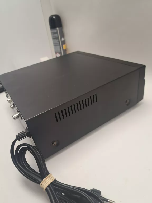 mikrowieza-blaupunkt-ms302bt-50w-stan-11323-2