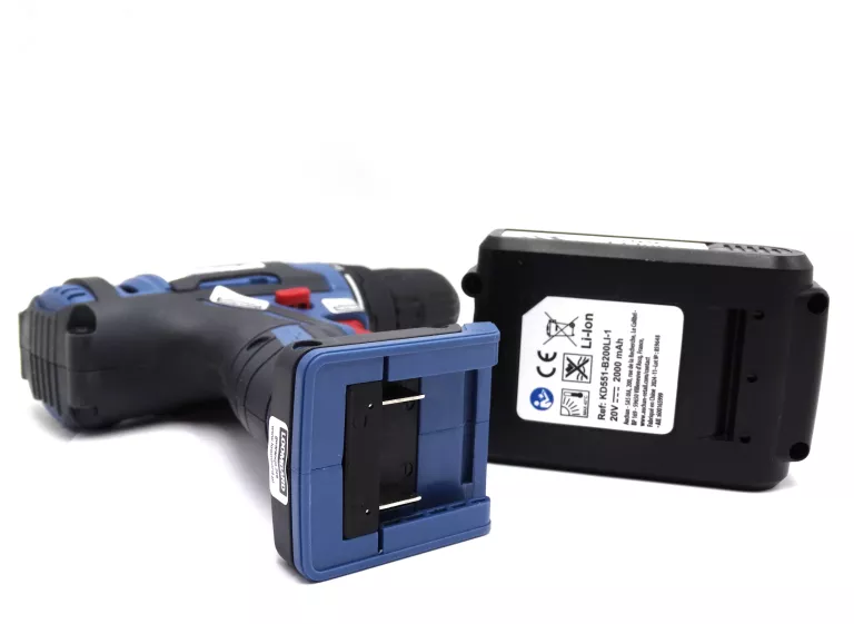 wiertarka-auchan-kd-551-2200li-zasilanie-209202-1769478