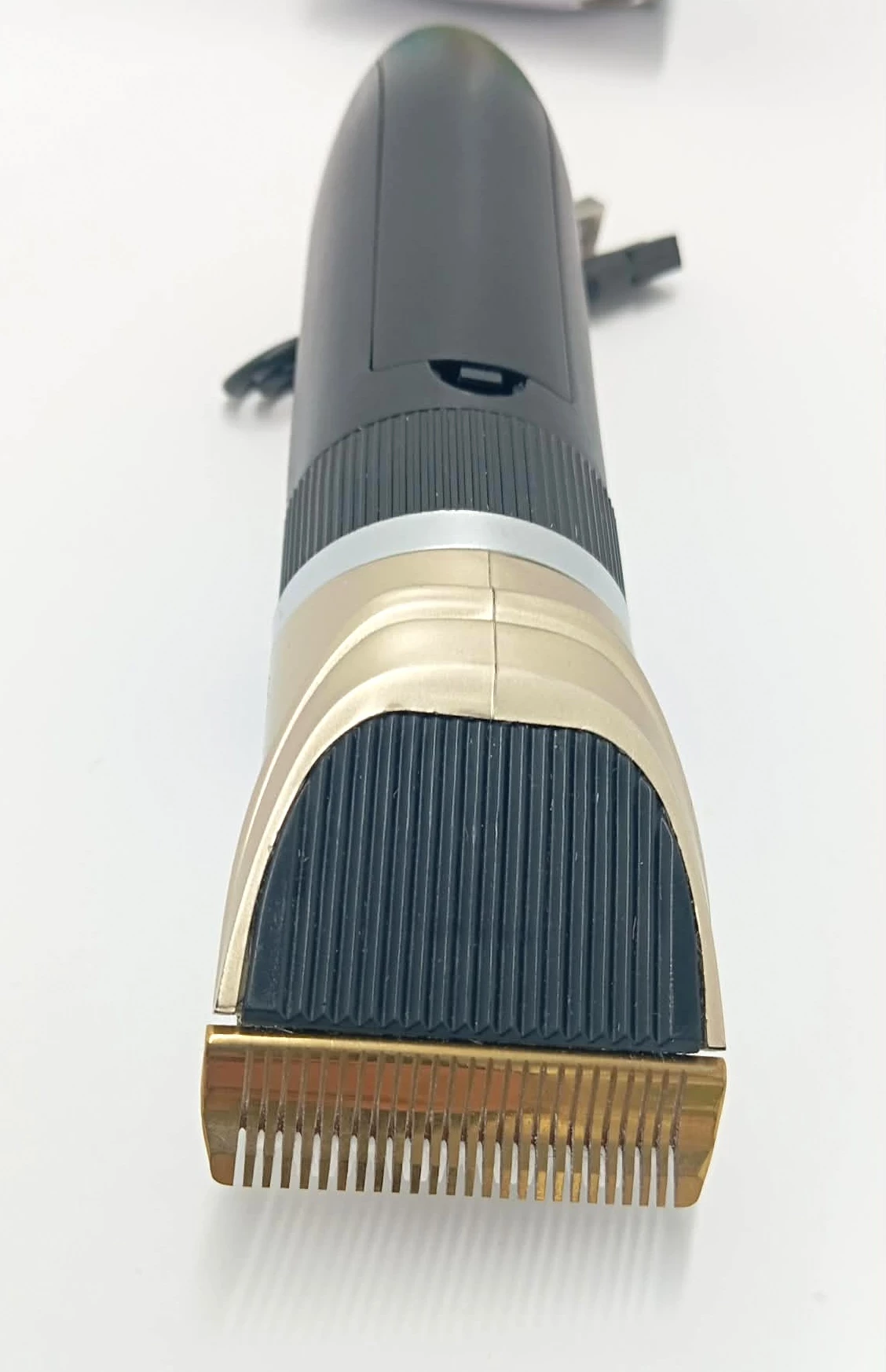 maszynka-do-wlosow-dla-psa-pet-grooming-hair-nazwa-handlowa-zestaw-do-strzyzenia-zwierzat