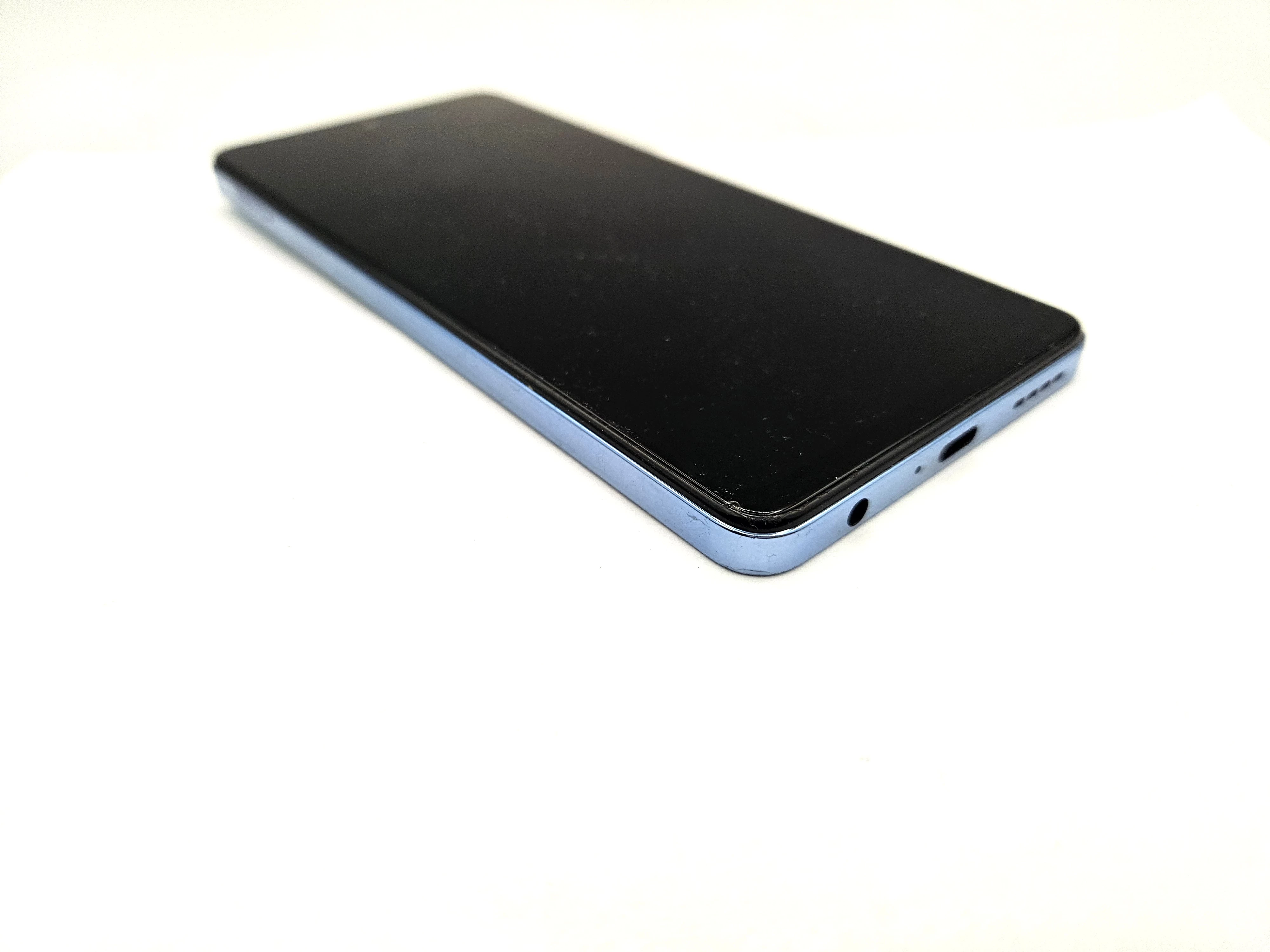 telefon-infinix-hot-40-pro-8gb-256gb-transmisja-danych-217-512