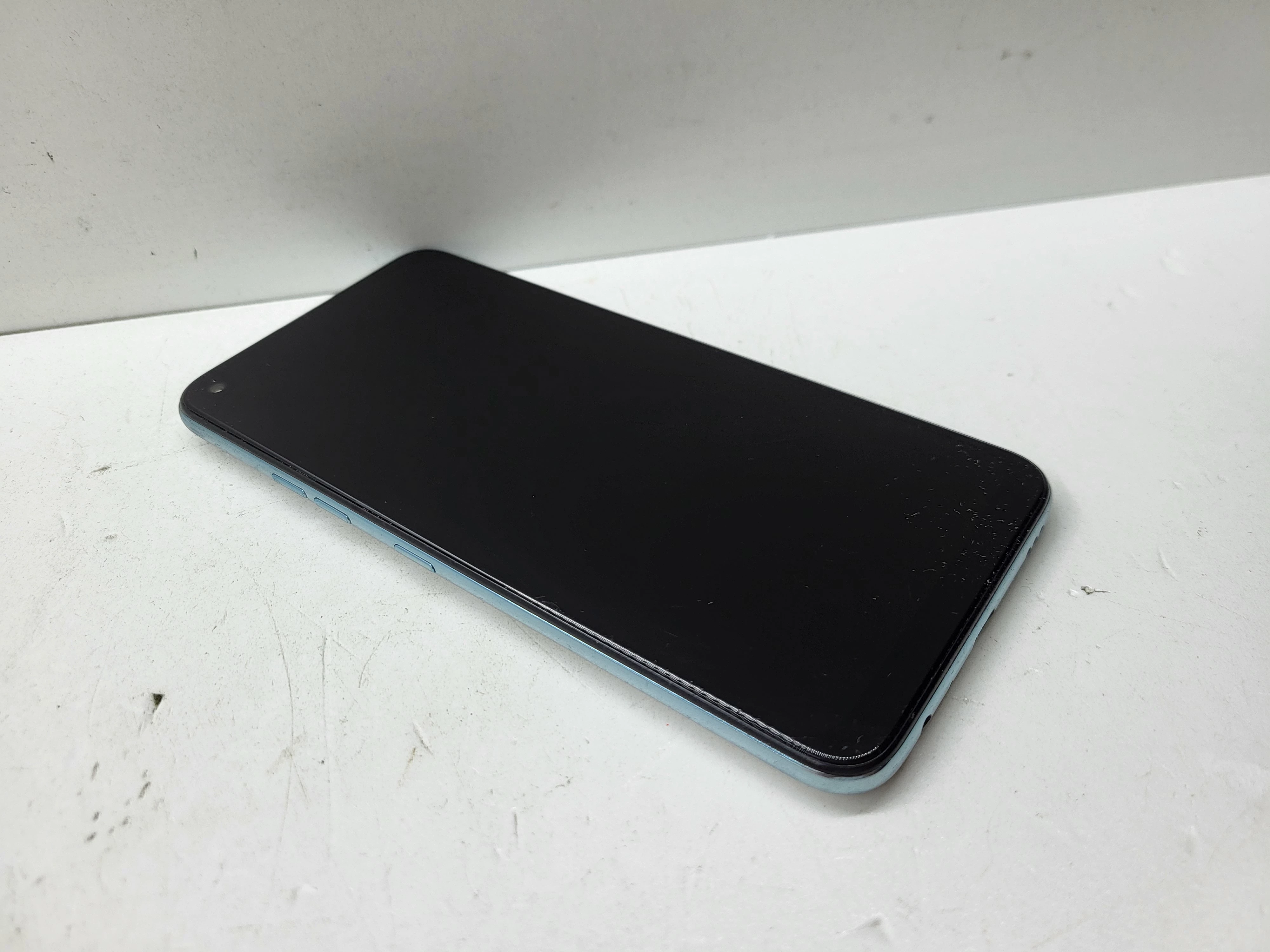 telefon-lg-k61-kod-producenta-lm-q630eaw