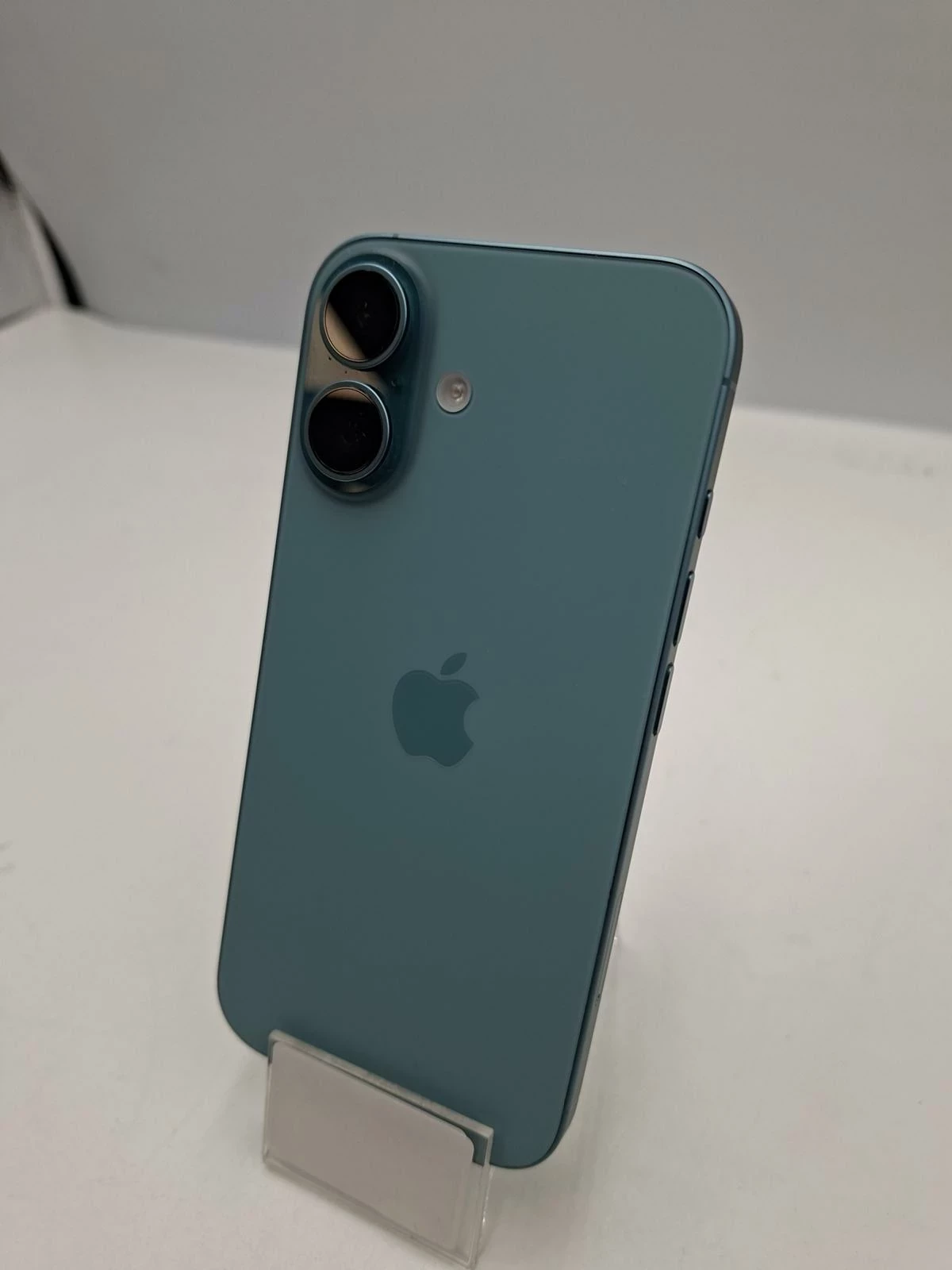 telefon-apple-iphone-16-128gb-wbudowana-pamiec-202869-214189