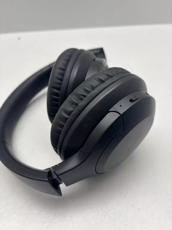 sluchawki-auchan-nauszne-typ-c-pilsudskiego-86-wroclaw