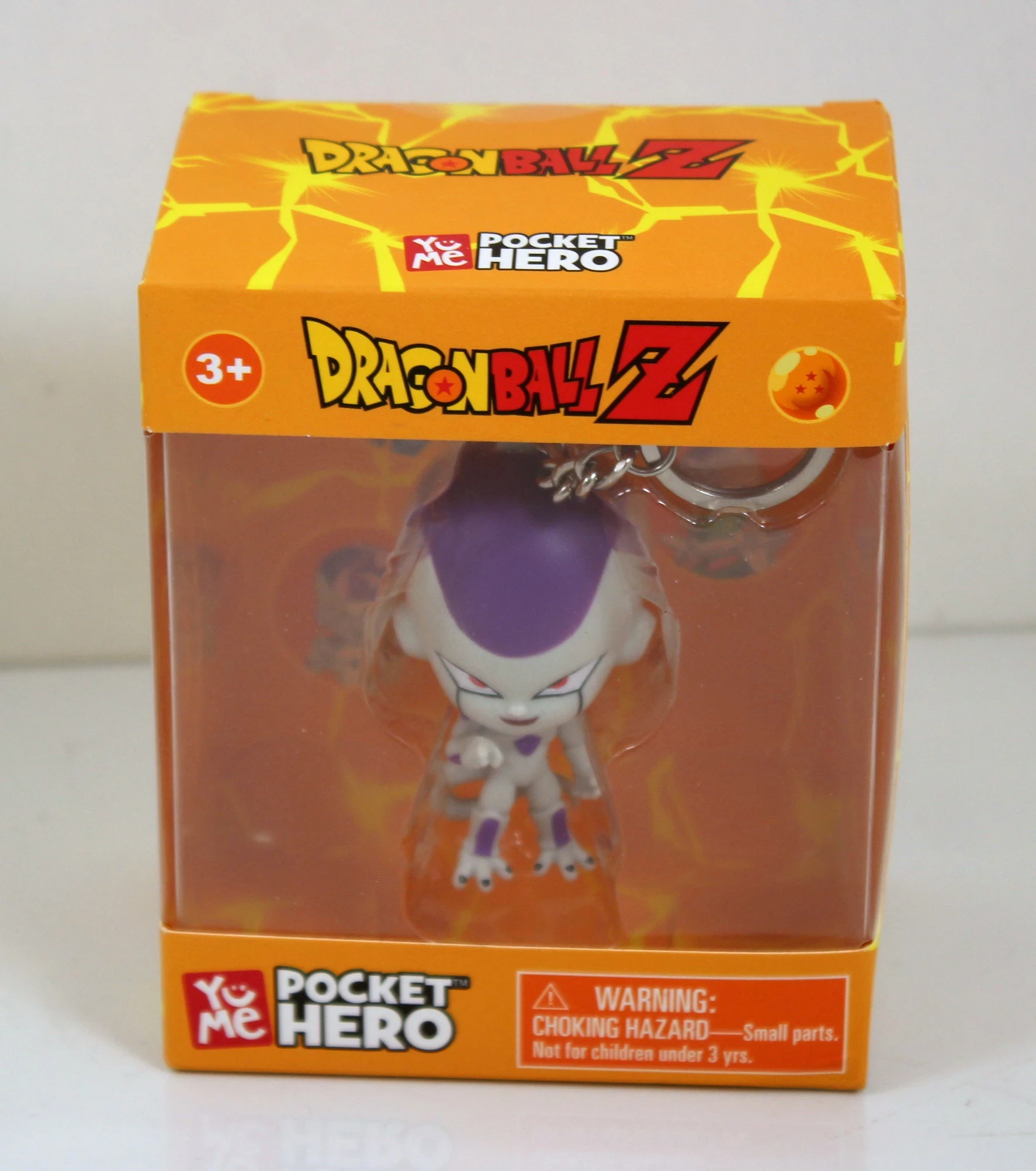 figurka-brelok-pocket-hero-marszalkowska-60-warszawa