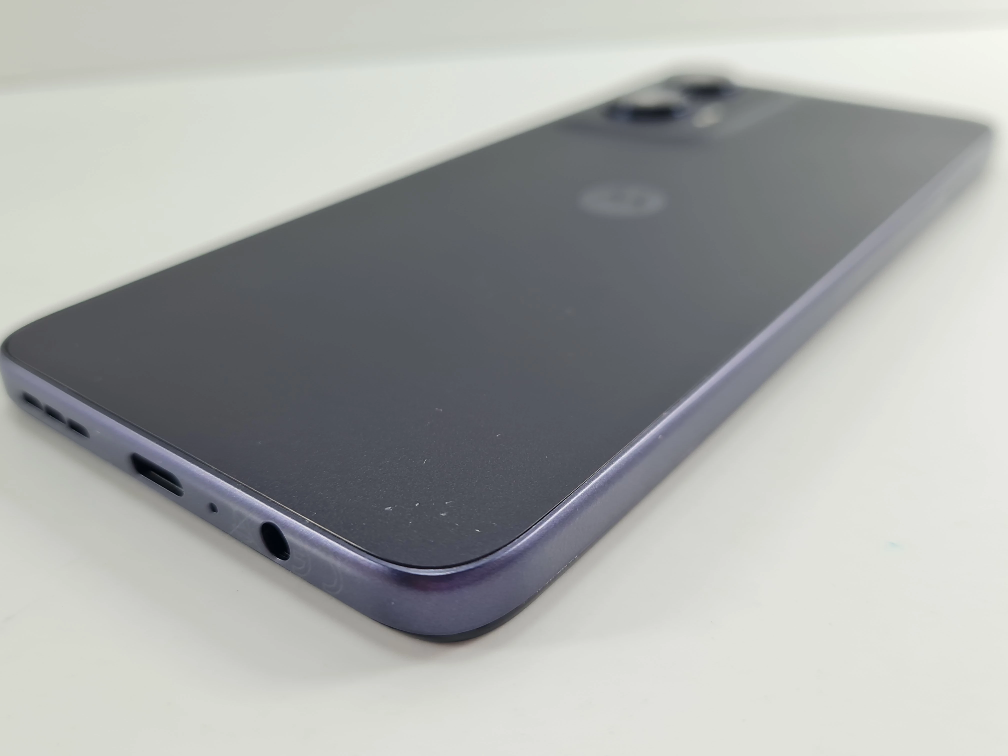 telefon-motorola-moto-g35-5g-8128gb-wbudowana-pamiec-202869-214189