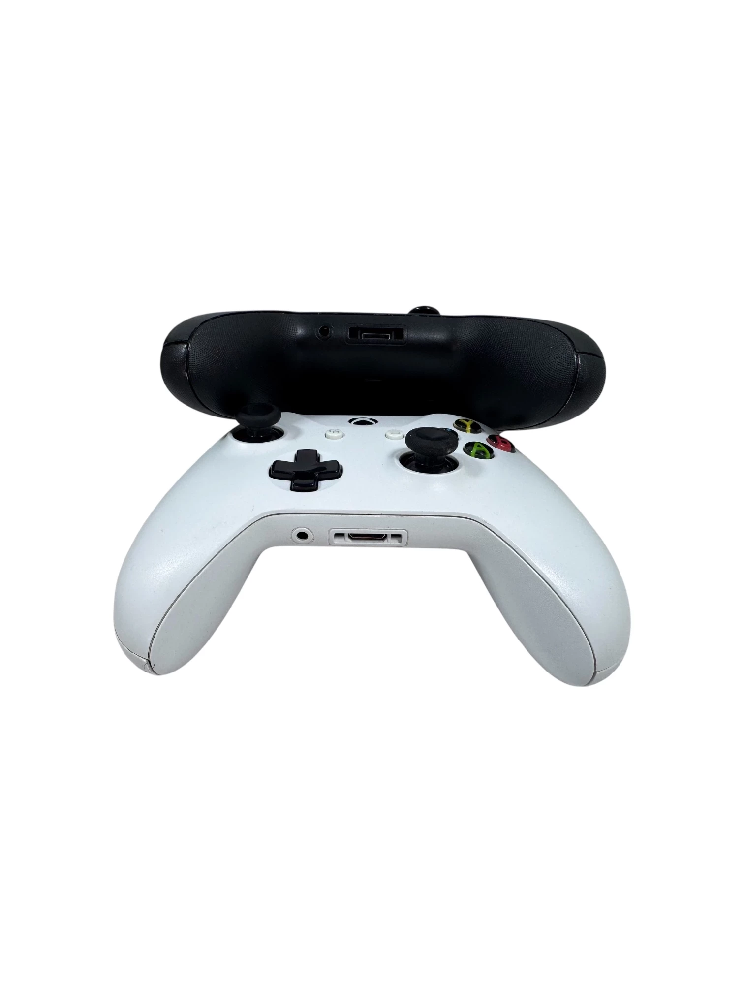 konsola-xbox-one-s-1tb-2-pady-stan-11323-2