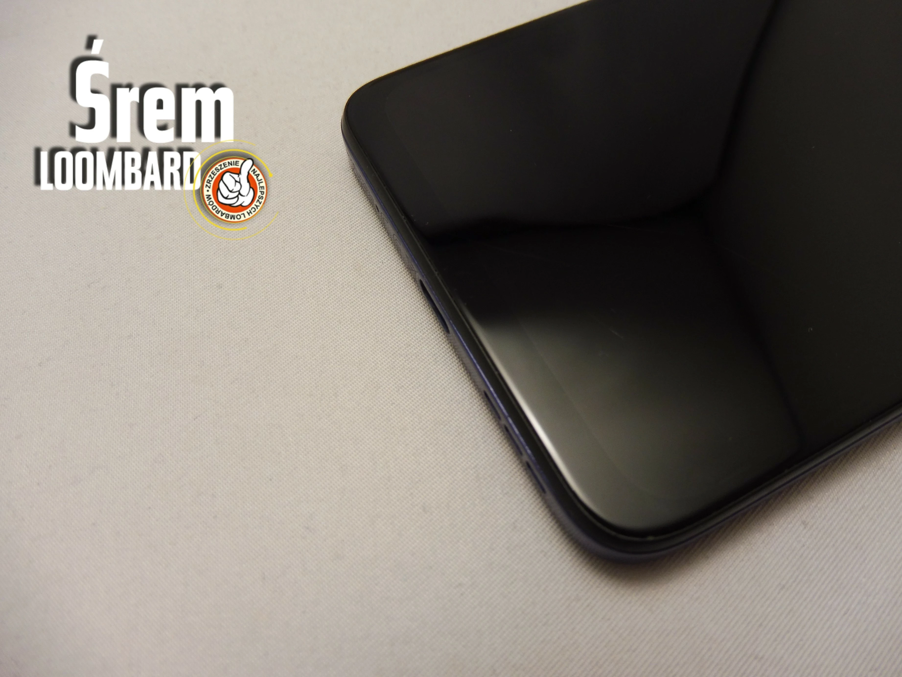 telefon-motorola-e15-2gb64gb-kartonik-stan-db-ean-gtin-840023281570