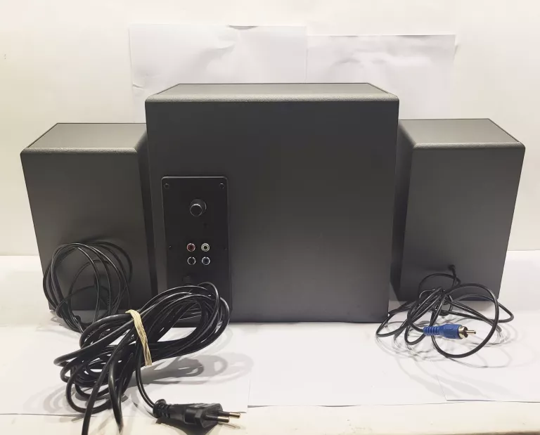 zestaw-glosnikow-21-logitech-z337-bluetooth-80-w-stan-11323-2