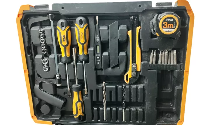 zestaw-narzedzi-rino-wiertarko-wkretarka-rino-dri18li-117imp-walizka-ean-gtin-5904541423326