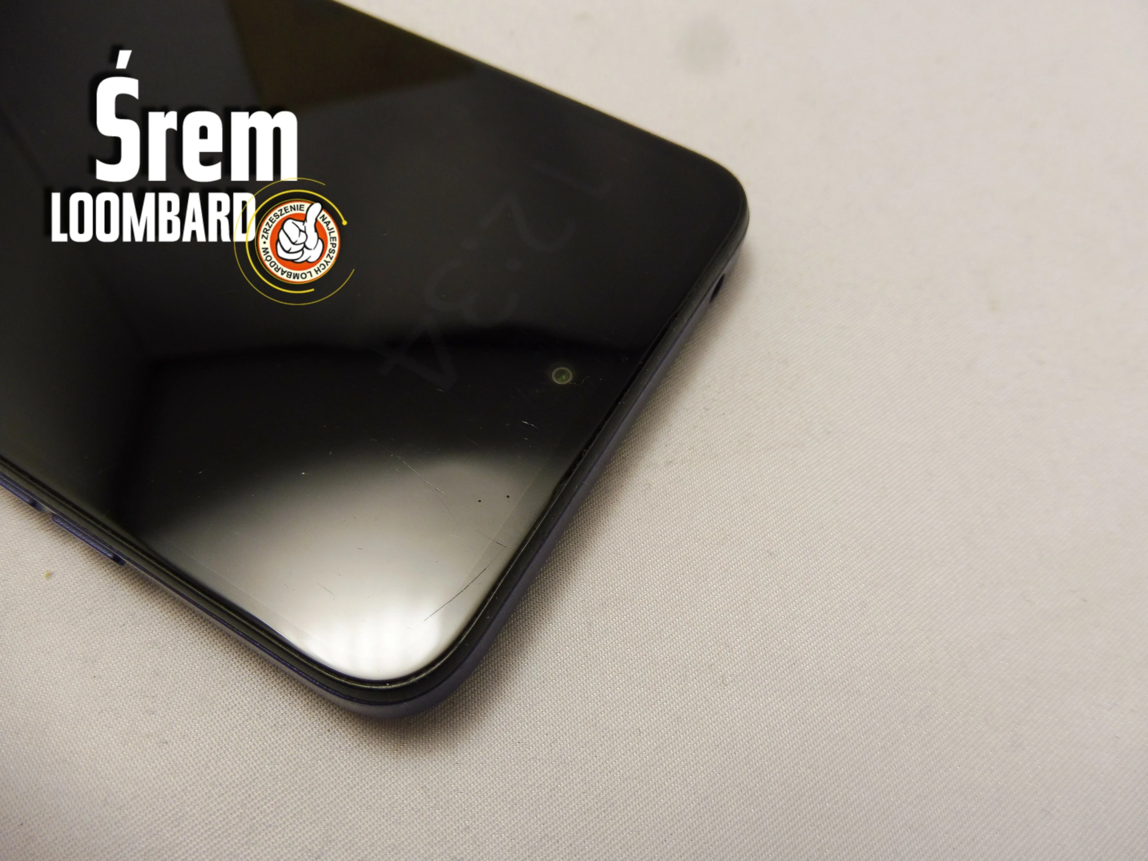 telefon-motorola-e15-2gb64gb-kartonik-stan-db-stan-11323-2