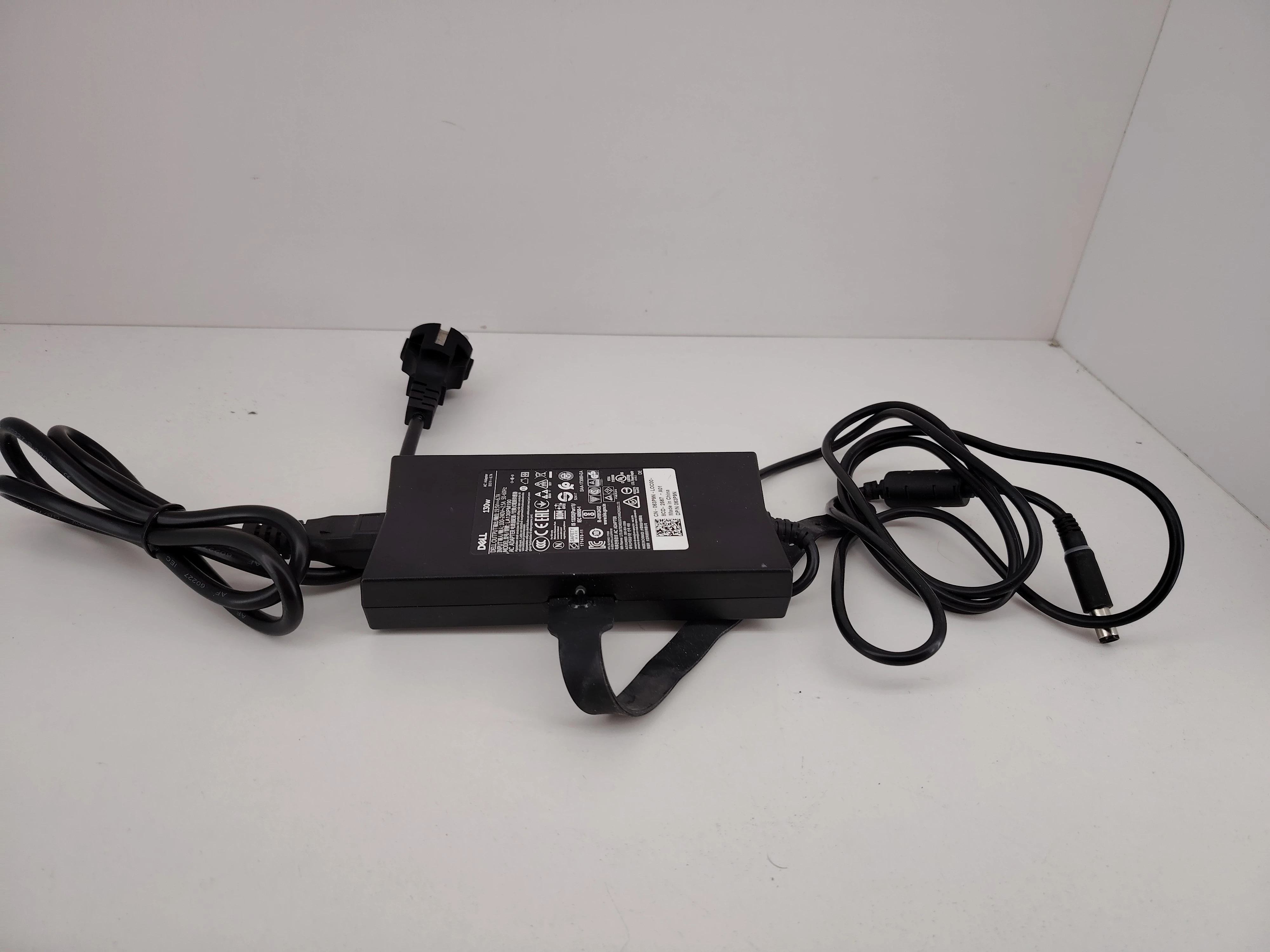 oryginalny-zasilacz-dell-power-adapter-130w-195v-67a-74x50mm-aleja-wolnosci-15b-czestochowa-sj