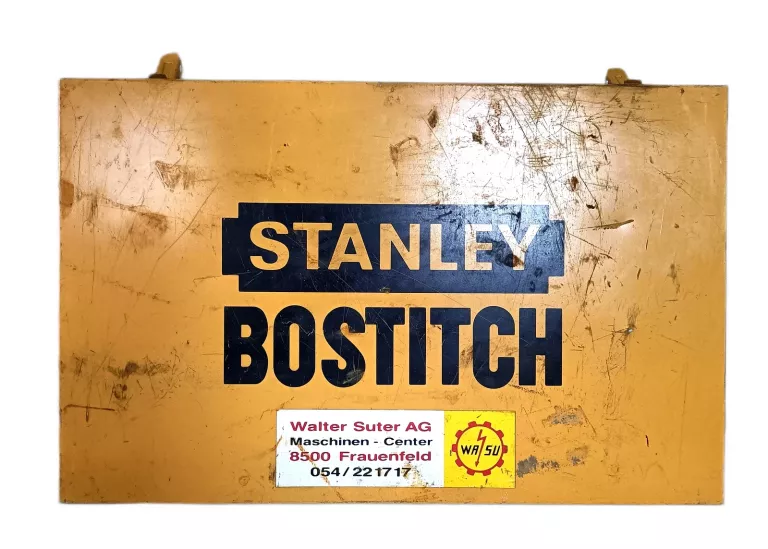 stanley-bostitch-zszywacz-ts40l-walizka-fredry-plac-targowy-ledziny