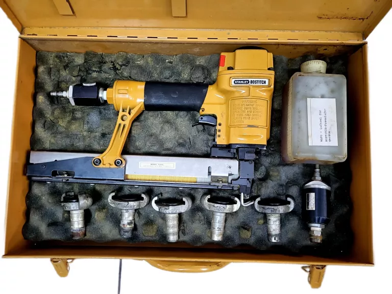 stanley-bostitch-zszywacz-ts40l-walizka-ean-gtin-5902013948261