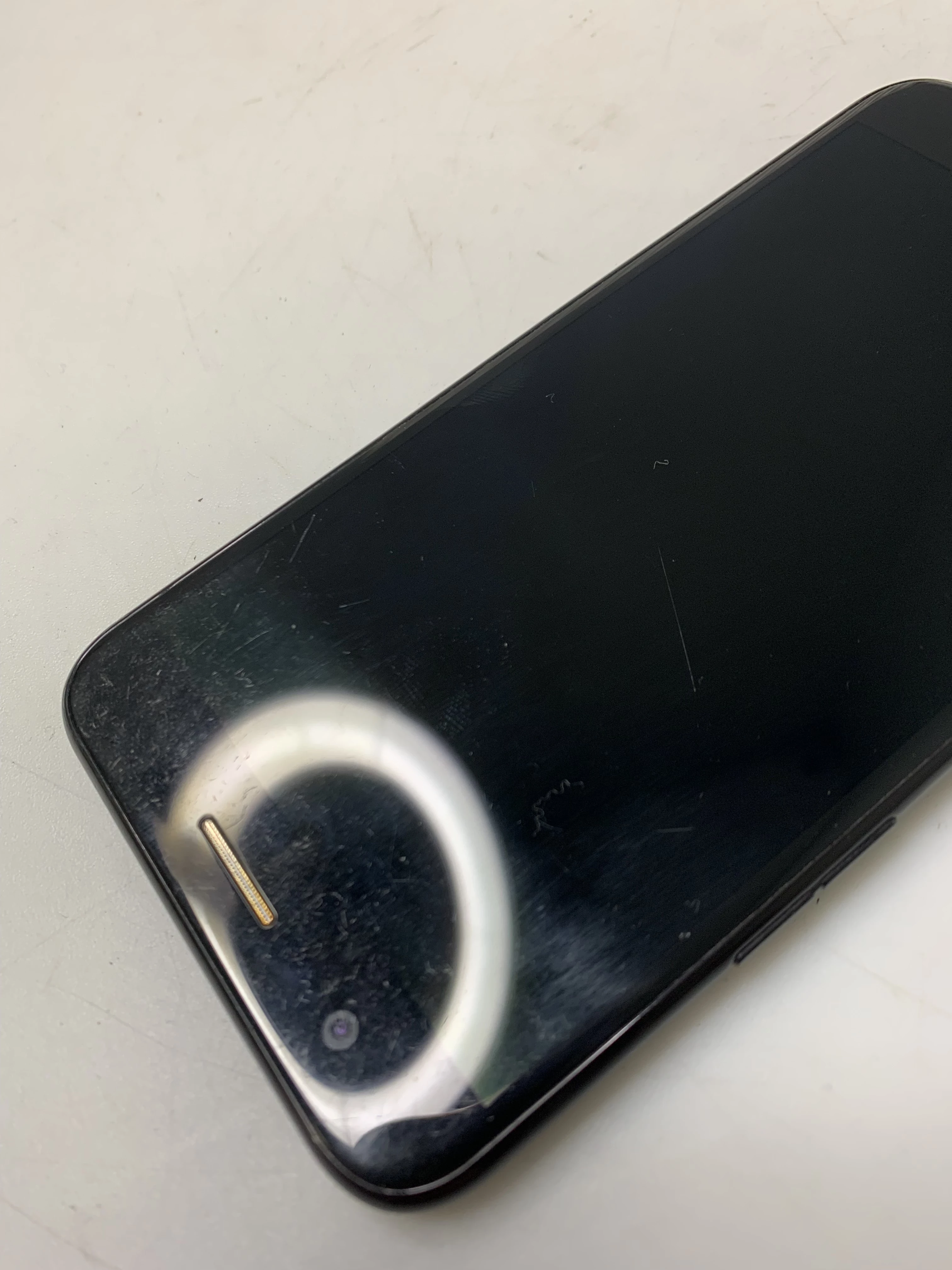 telefon-lg-k10-216gb-stan-11323-2