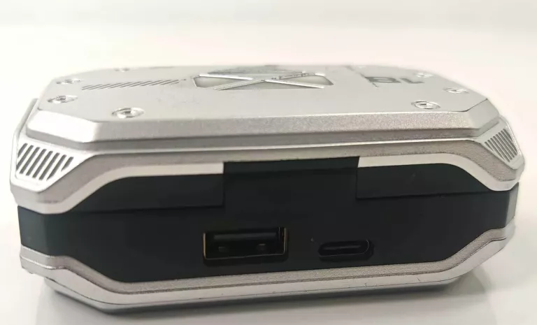 sluchawki-dousze-m41-tws-z-powerbankiem-transmisja-sygnalu-203713-217785