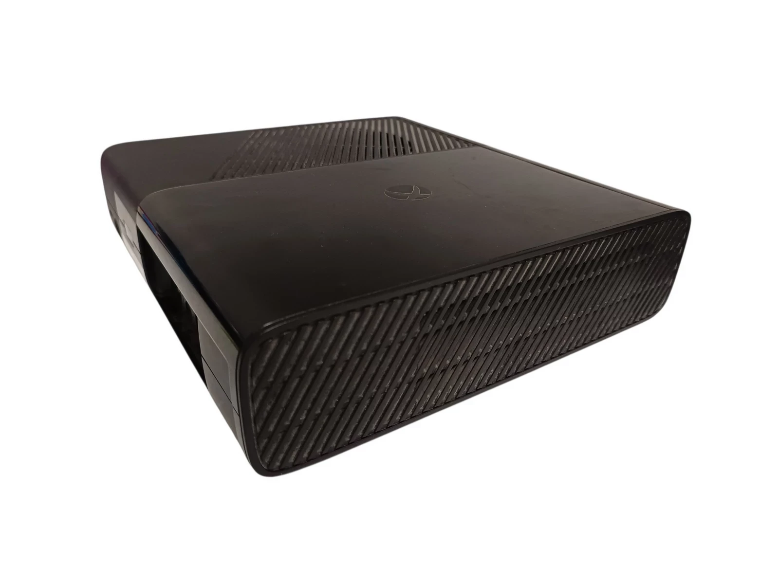 konsola-xbox-360-e-250gb-2-pady-gra-model-microsoft-xbox-360