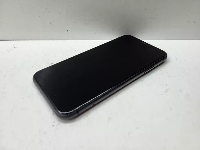 apple-iphone-11-64gb-74-bateria-typ-202685-212929