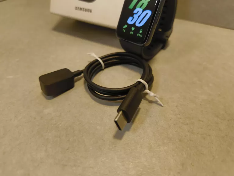 smartwatch-samsung-galaxy-fit-3-ean-gtin-5907205620505