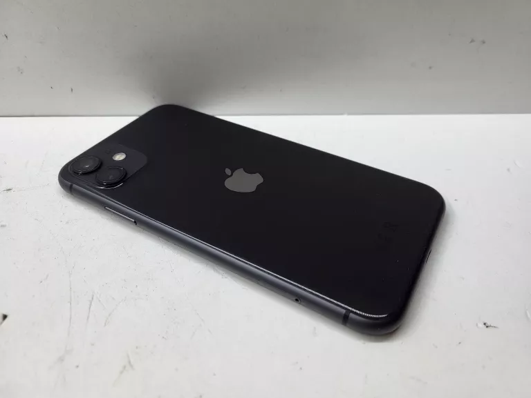 apple-iphone-11-64gb-74-bateria-pamiec-ram-202865-214121