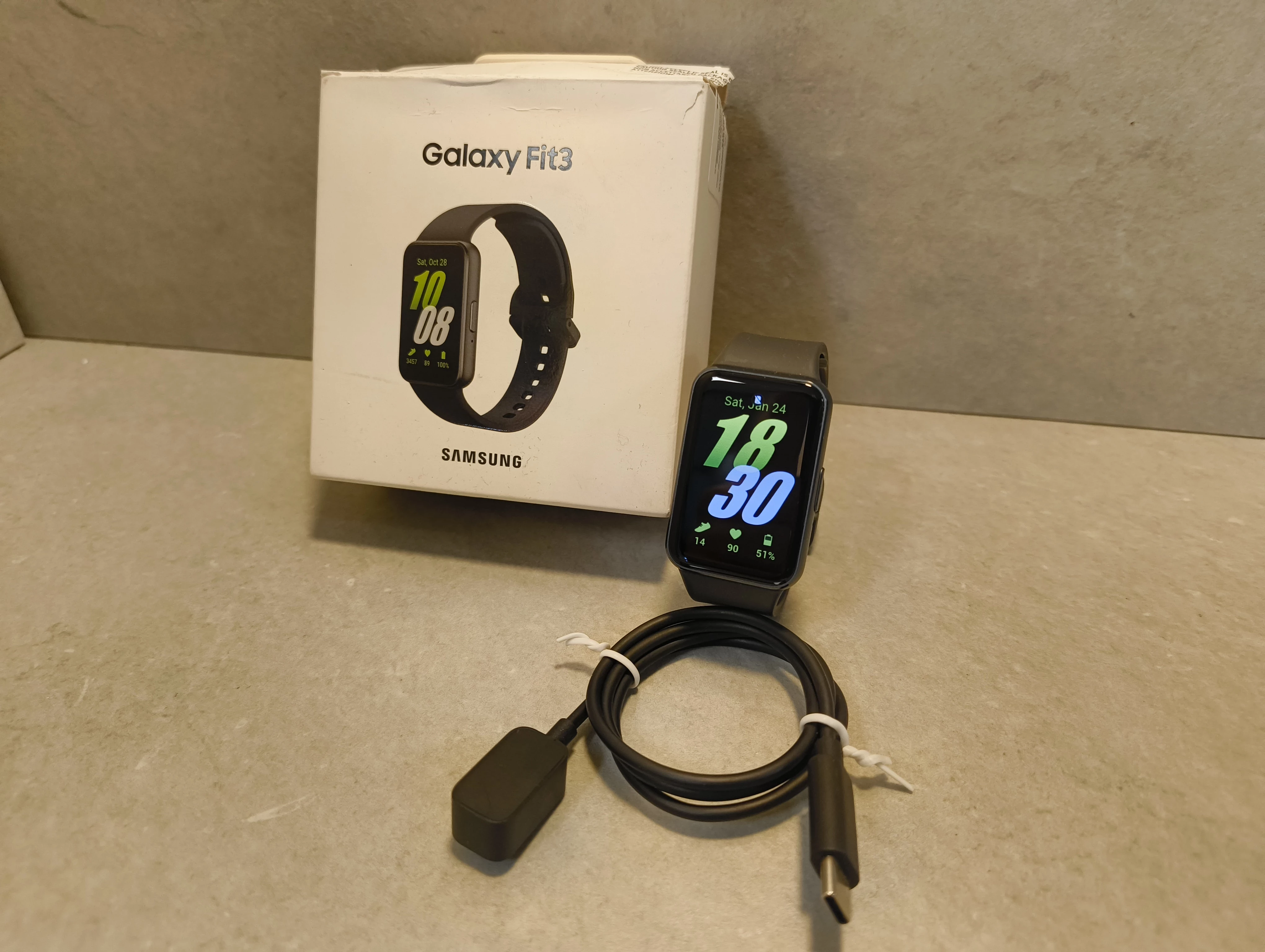 smartwatch-samsung-galaxy-fit-3-osiedle-niepodleglosci-1-krakow