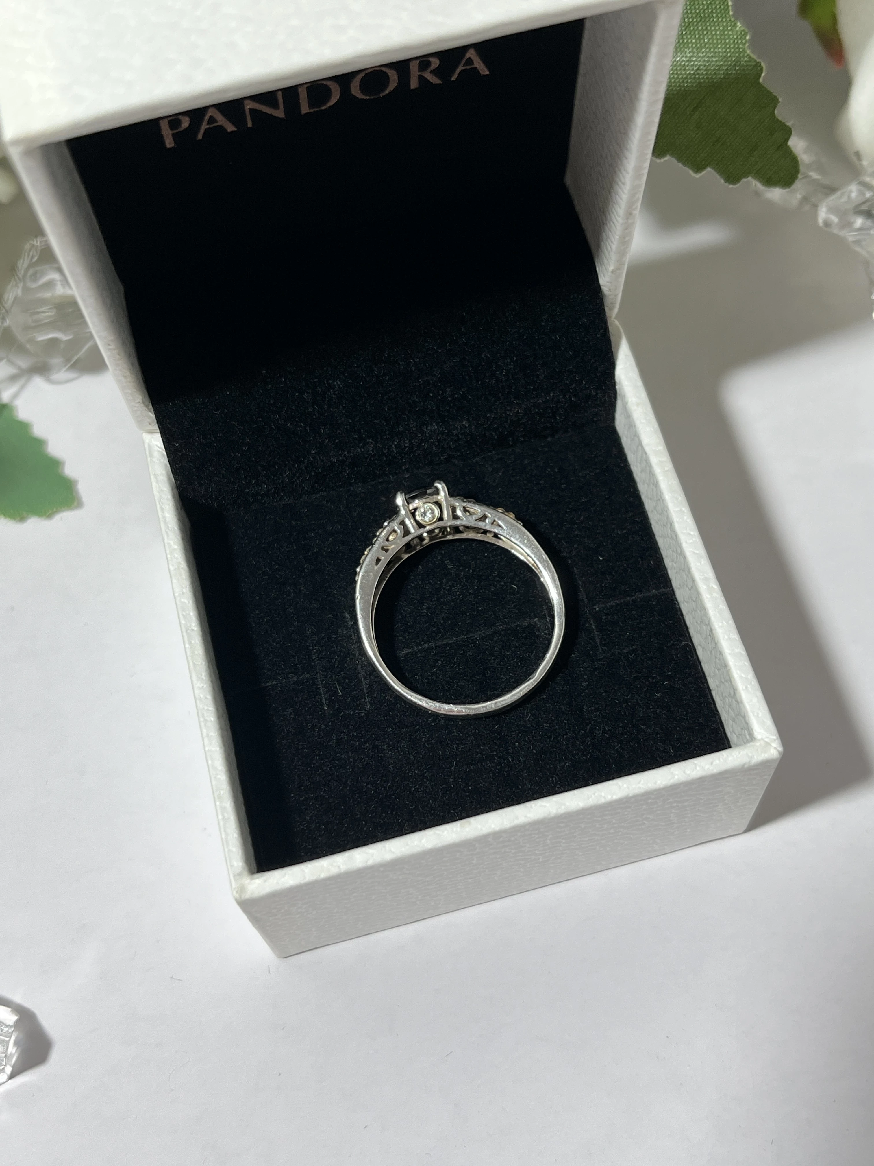 srebro-wyrob-jubilerski-uzywany-pierscionek-234-g-925-stan-11323-2