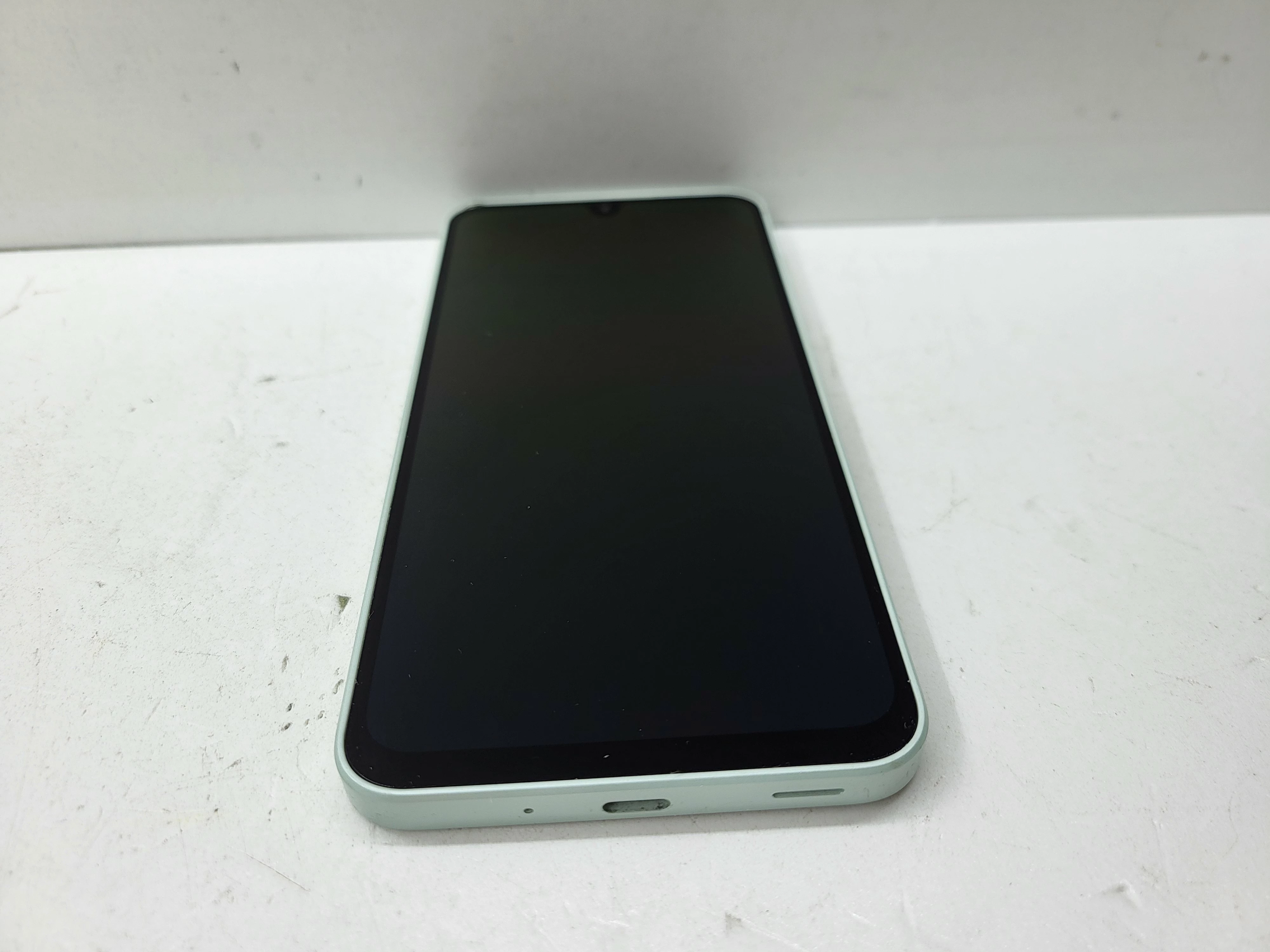 samsung-galaxy-a16-stan-11323-2