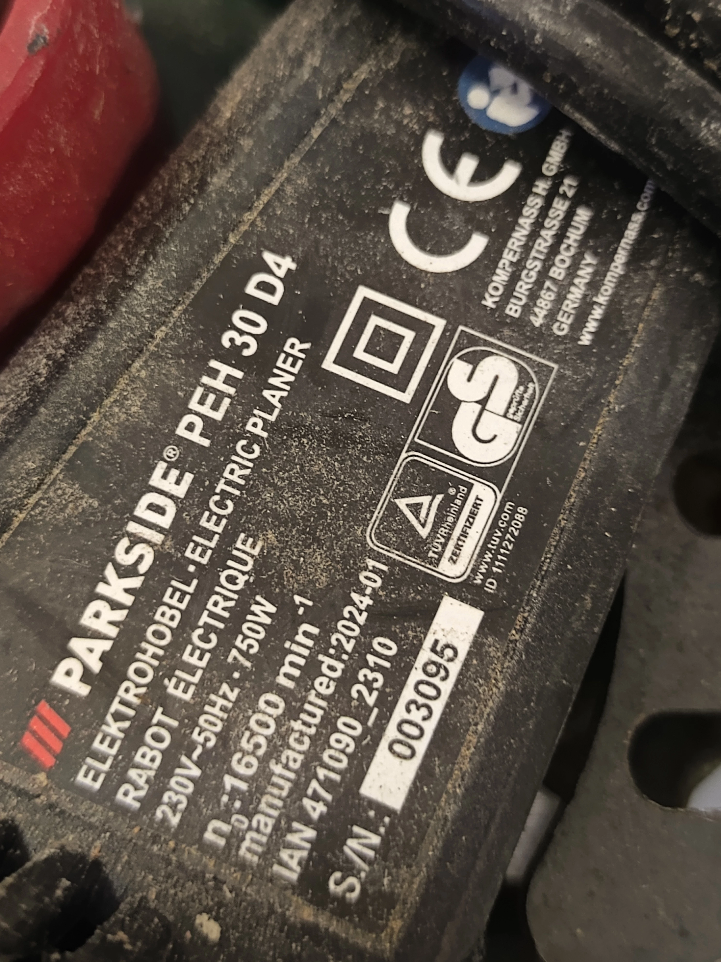 parkside-elektryczny-peh-30-d4-glebokosc-strugania-300