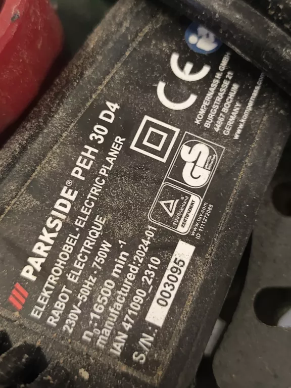 parkside-elektryczny-peh-30-d4-glebokosc-strugania-300