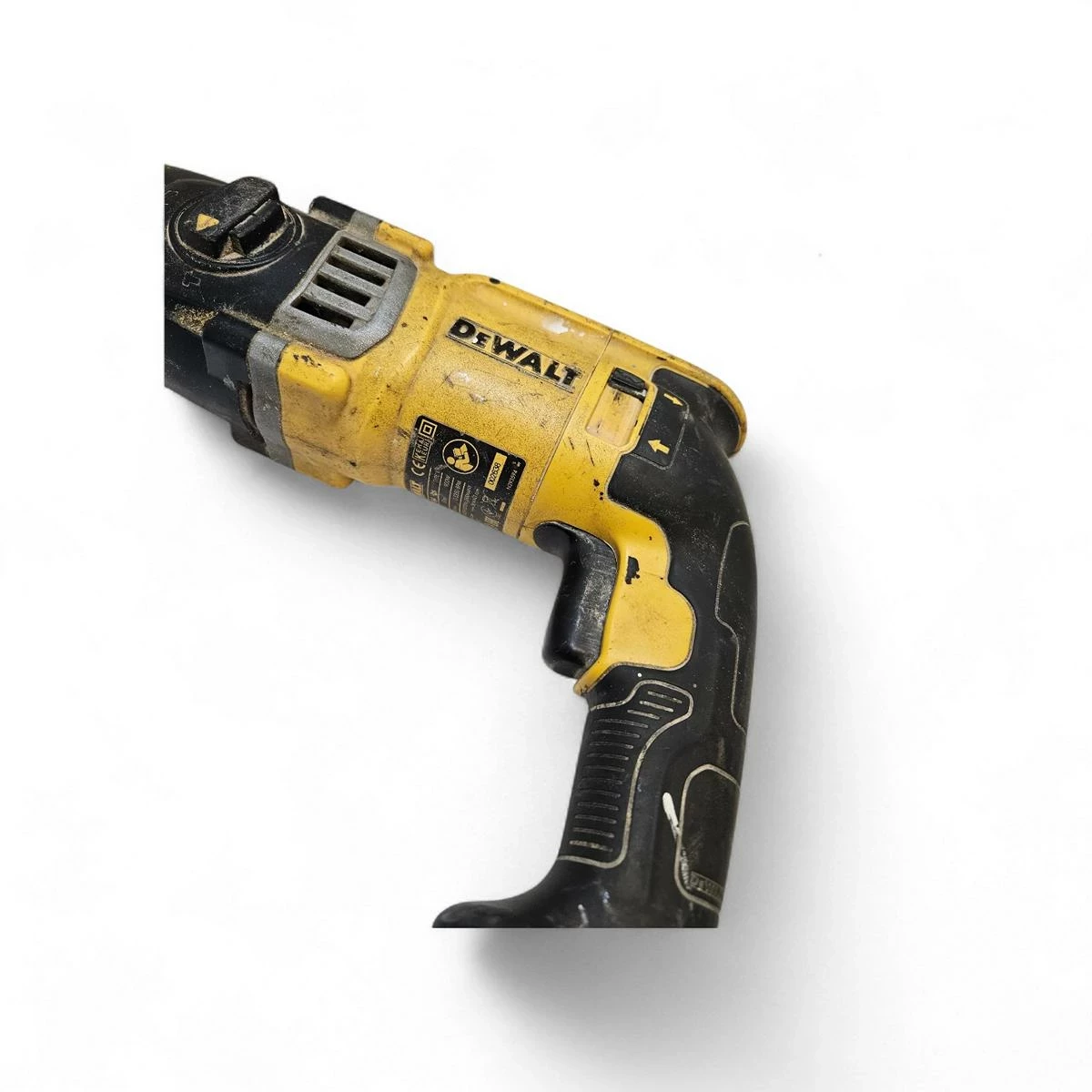 mlotowiertarka-dewalt-d25144-maksymalna-moc-90000