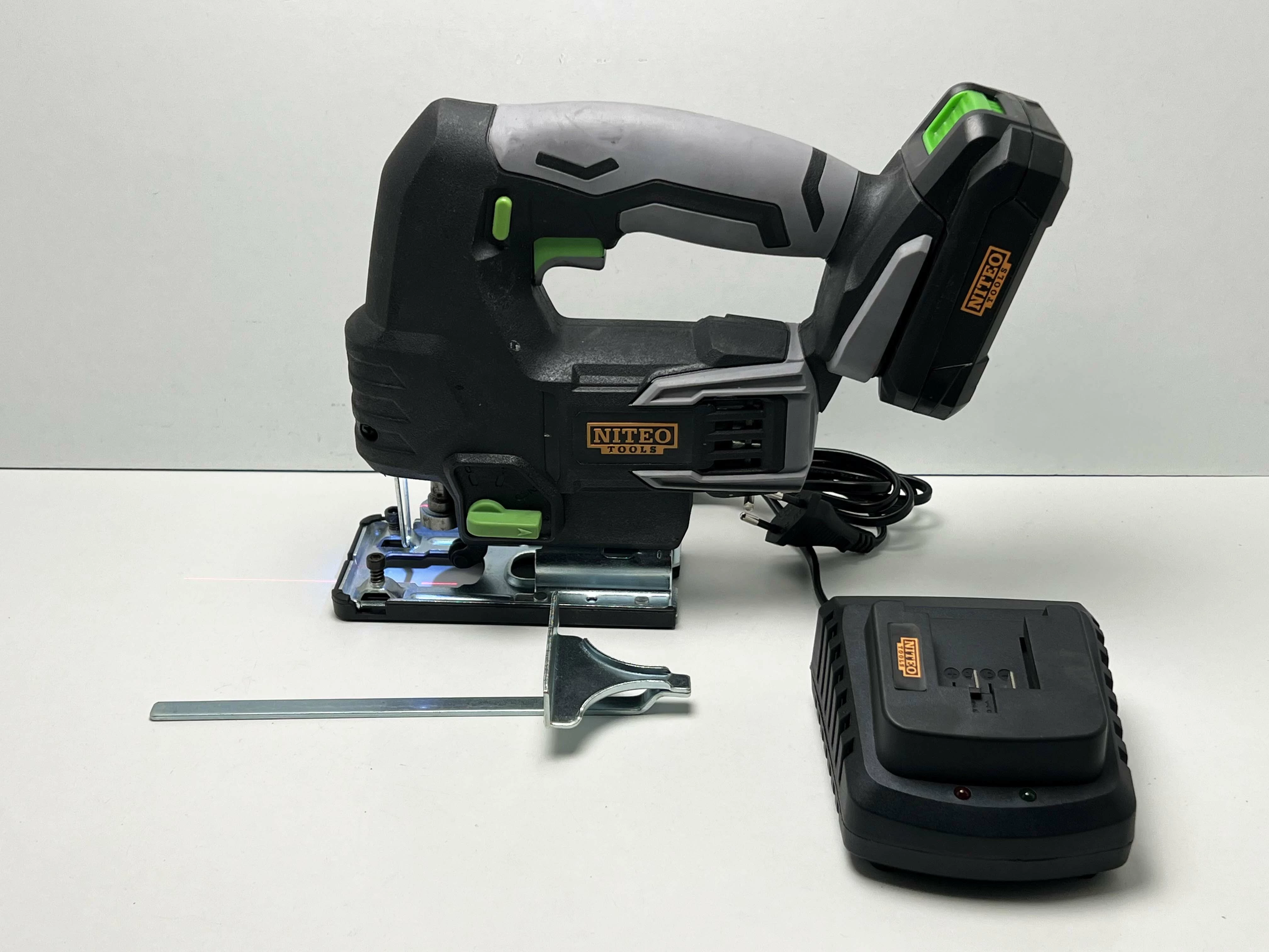 wyrzynarka-akumulatorowa-niteo-20vms-js229-19-mocowanie-brzeszczotu-205041-731274