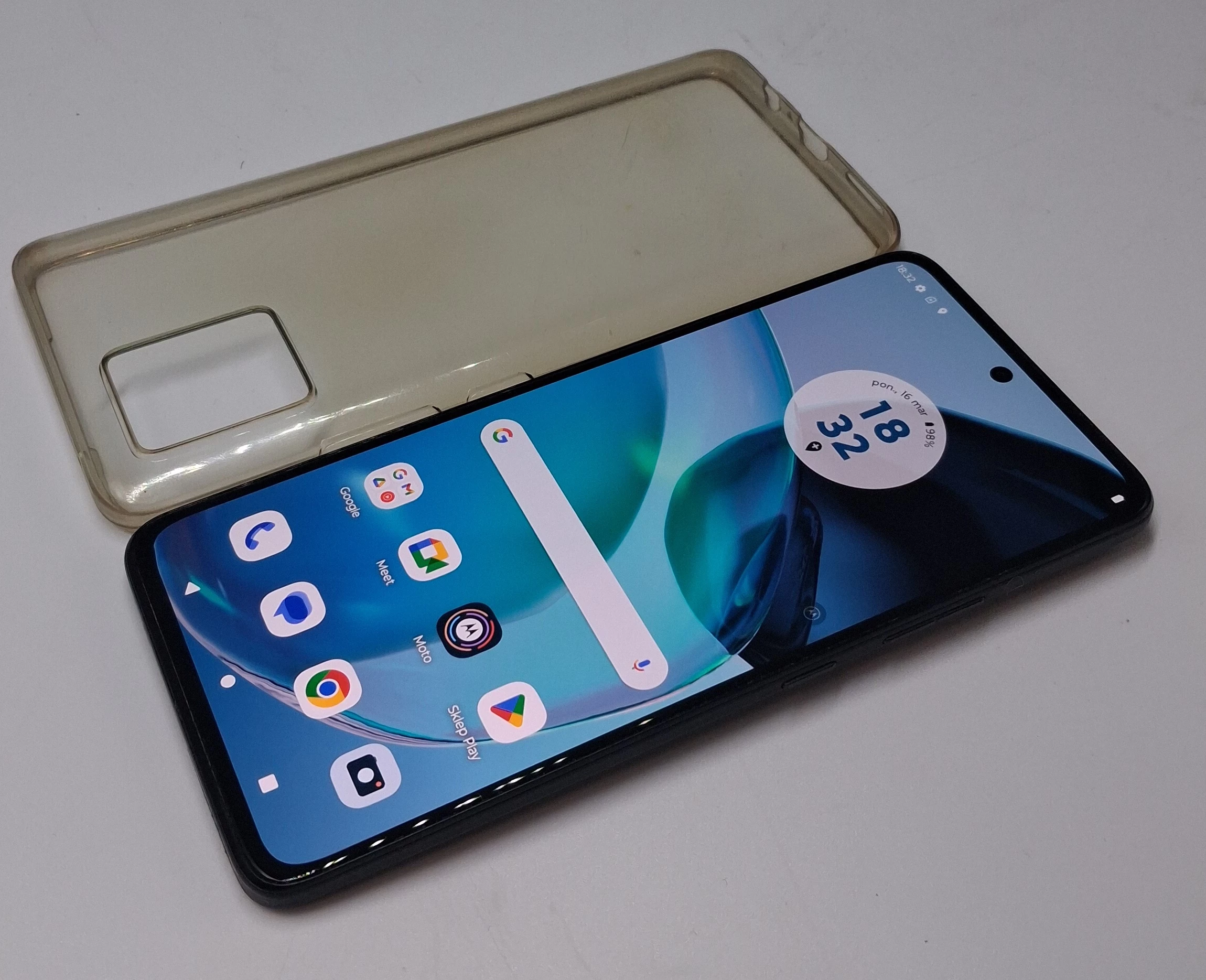 telefon-motorola-moto-g72-kod-producenta-pavg0003ro