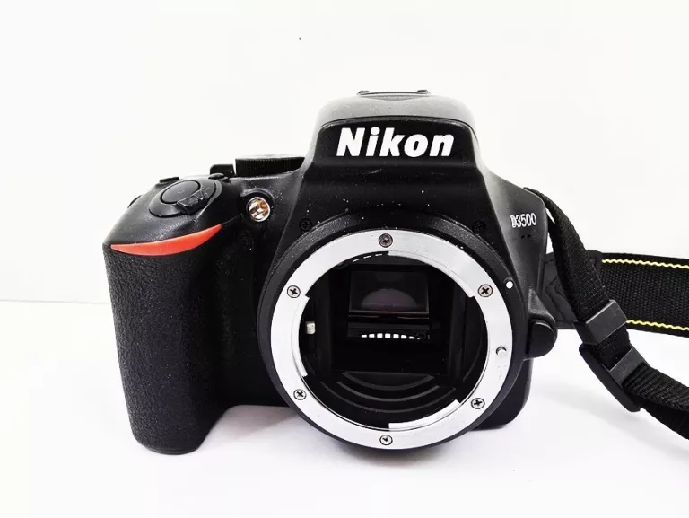 aparat-nikon-d3500-obiektyw-nikkor-af-p-18-55mm-vr-przeb-7228-pud-lad-ean-gtin-4960759900821