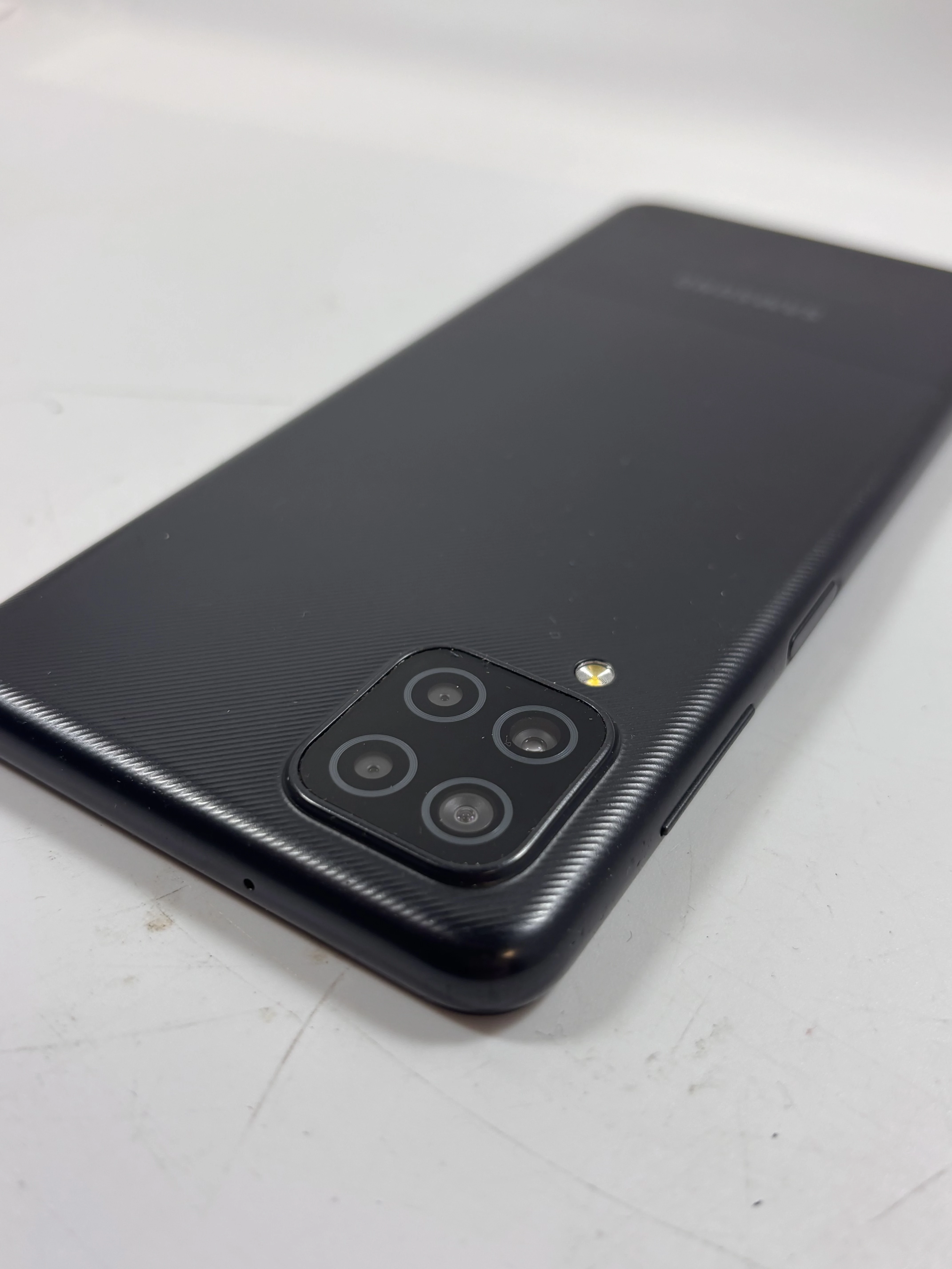 telefon-samsung-galaxy-a12-464gb-at-opis-typ-202685-212929