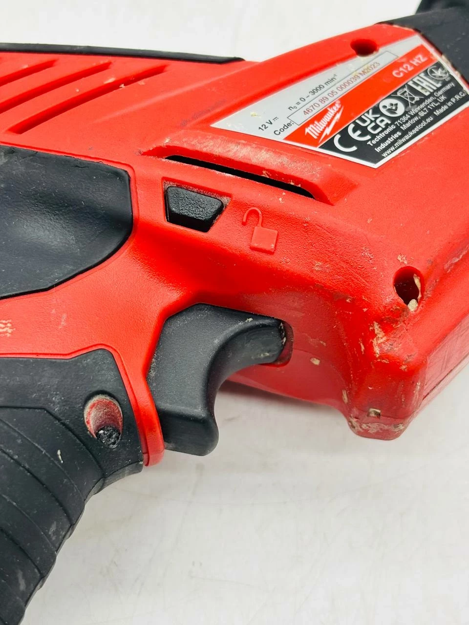 milwaukee-c12-hz-0-m12-hackzall-pila-szablasta-12v-seria-brak