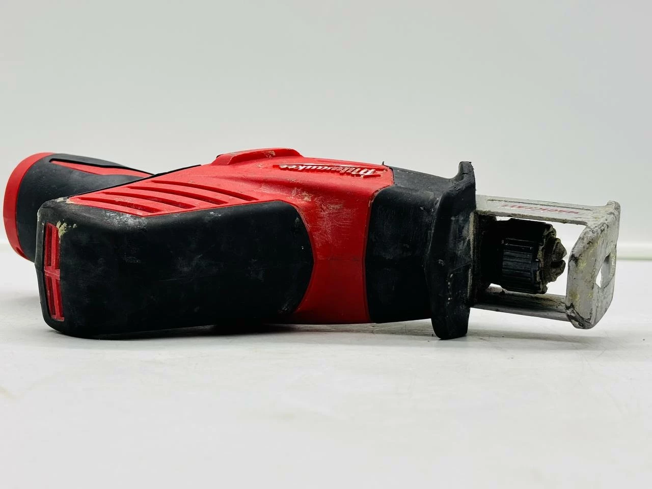 milwaukee-c12-hz-0-m12-hackzall-pila-szablasta-12v-rodzaj-228781-335389