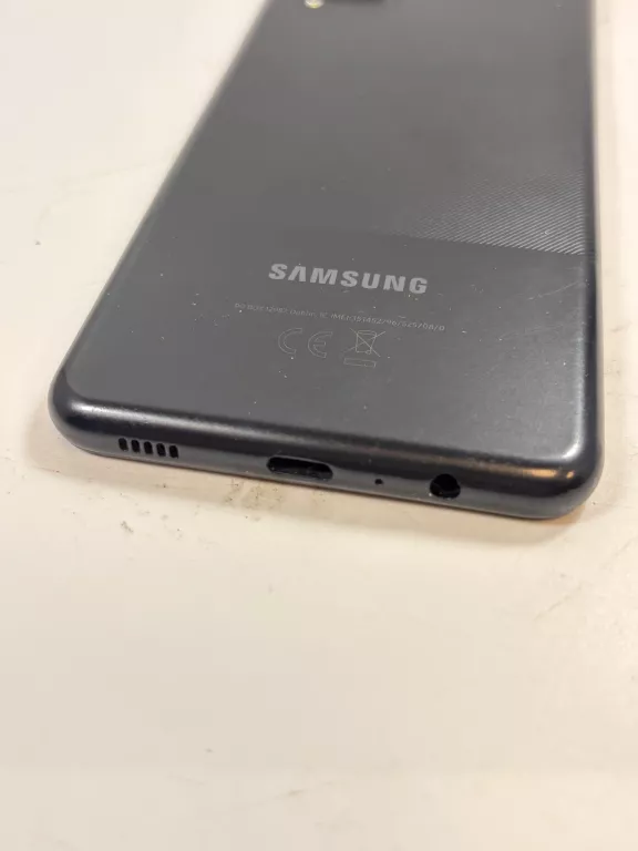 telefon-samsung-galaxy-a12-464gb-at-opis-stan-11323-2