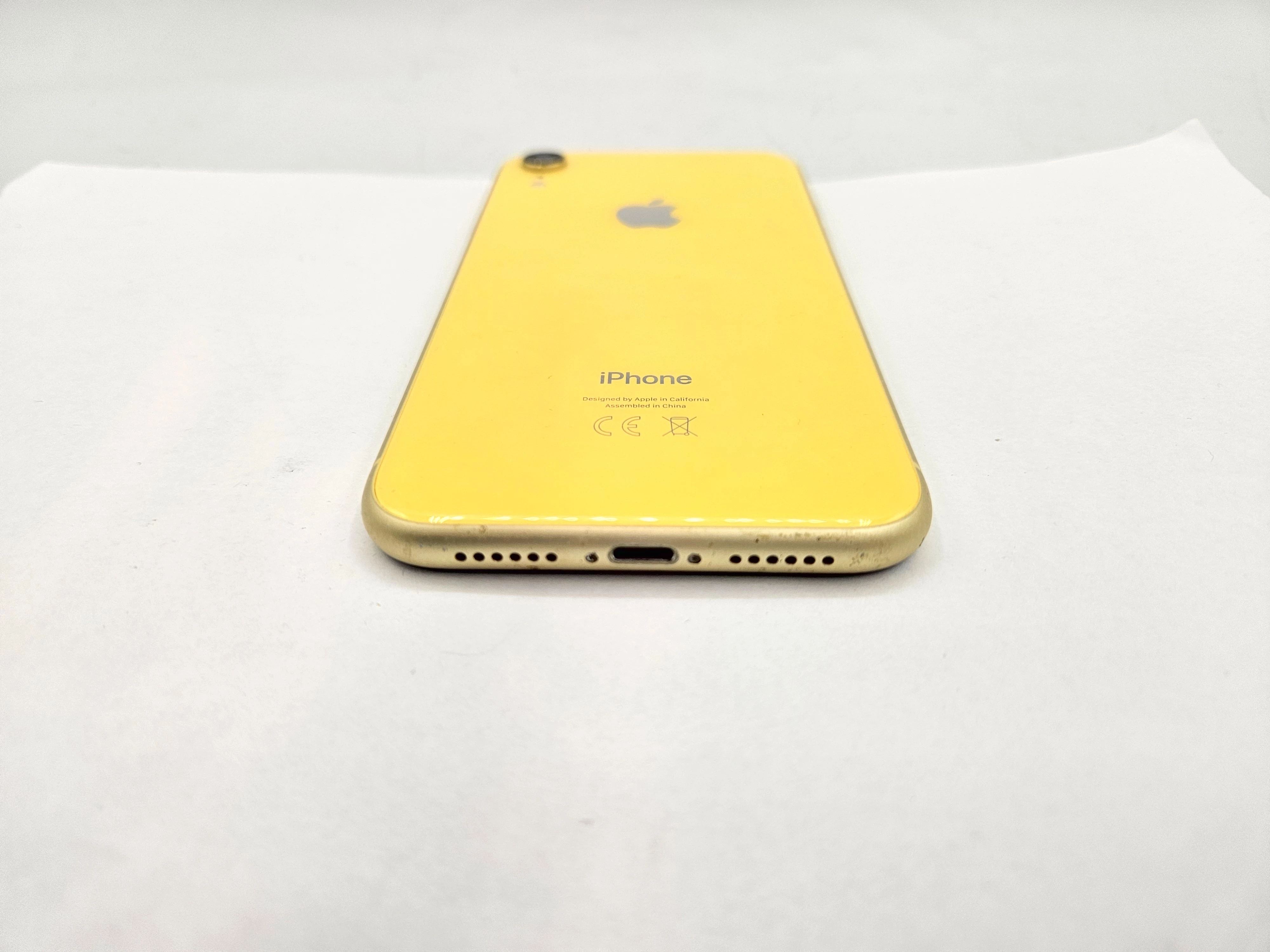 telefon-iphone-xr-256gb-bateria-79-opcje-sim-202821-315514