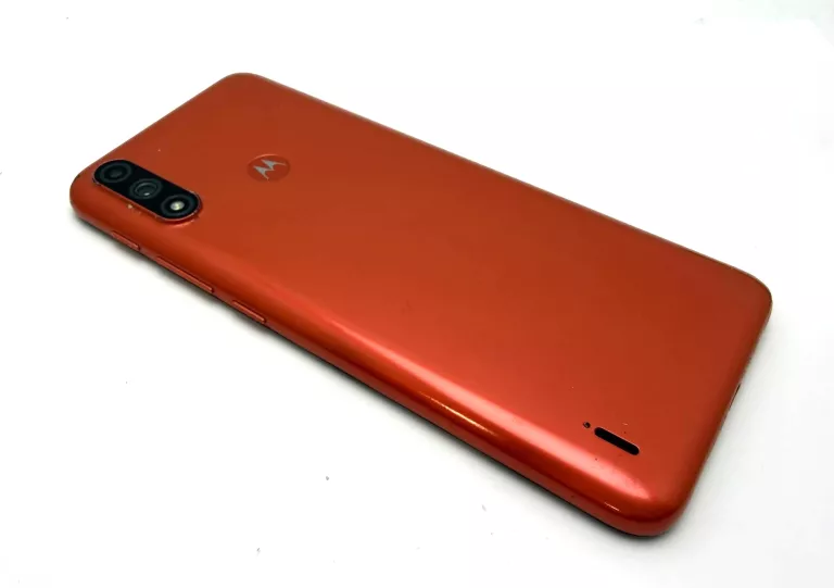 telefon-motorola-moto-e7i-power-pekniety-ekran-przekatna-ekranu-650