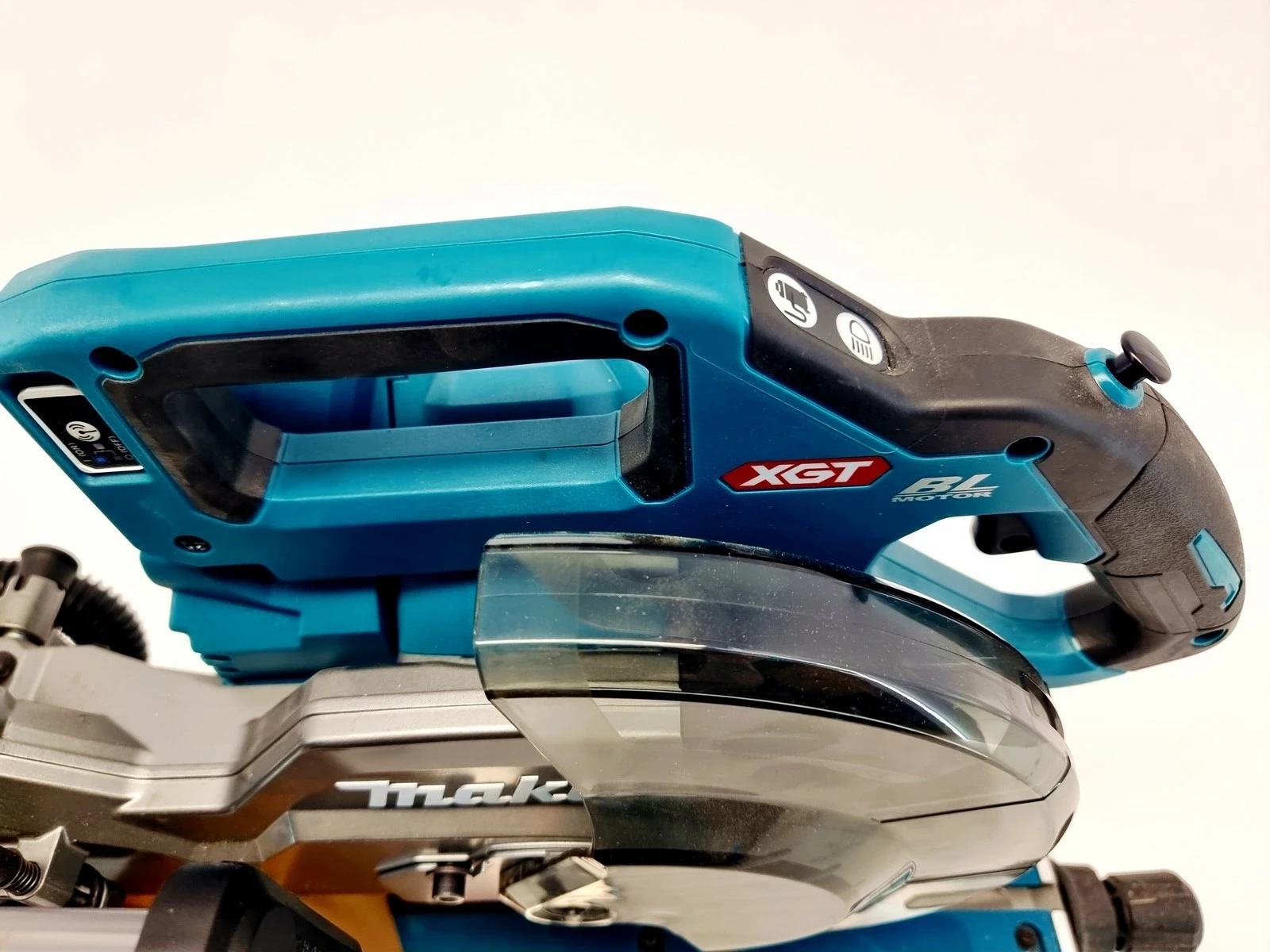 ukosnica-akumulatorowa-makita-xgt-ls002gz-marka-248811-950929