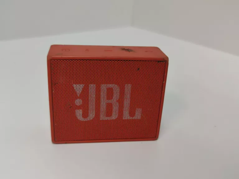 glosnik-jbl-go-stan-11323-2