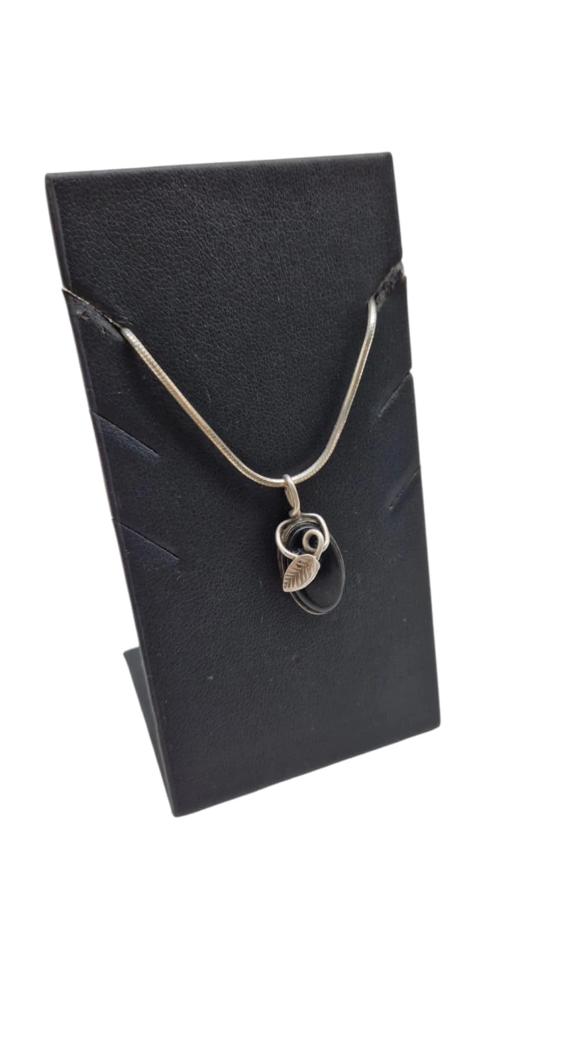 niezmiemska-zawieszka-z-onyksem-p925-184-g-stan-11323-2