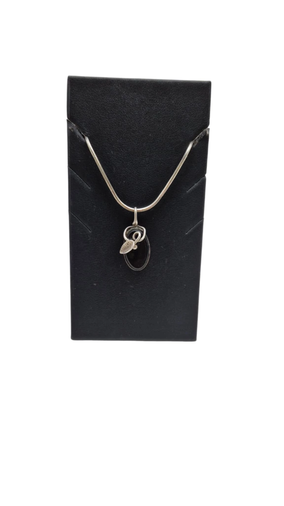 niezmiemska-zawieszka-z-onyksem-p925-184-g-dworcowa-15-inowroclaw